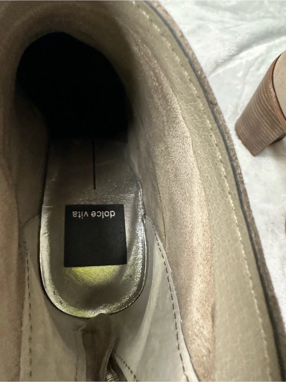 Dolce Vita sleek taupe